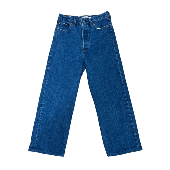 Levi’s Ribcage Straight Ankle Jeans - Picture 3 of 15